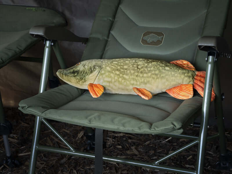 DELPHIN Plüschhecht Piky 60cm