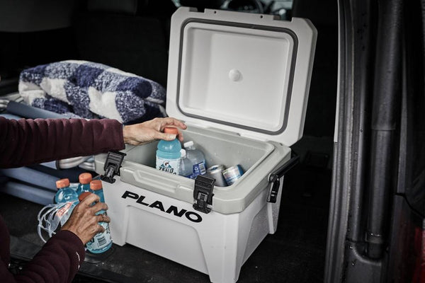 Plano Frost - Kühlbox weiß in 3 Größen 13,7L / 19,9L / 30,3L